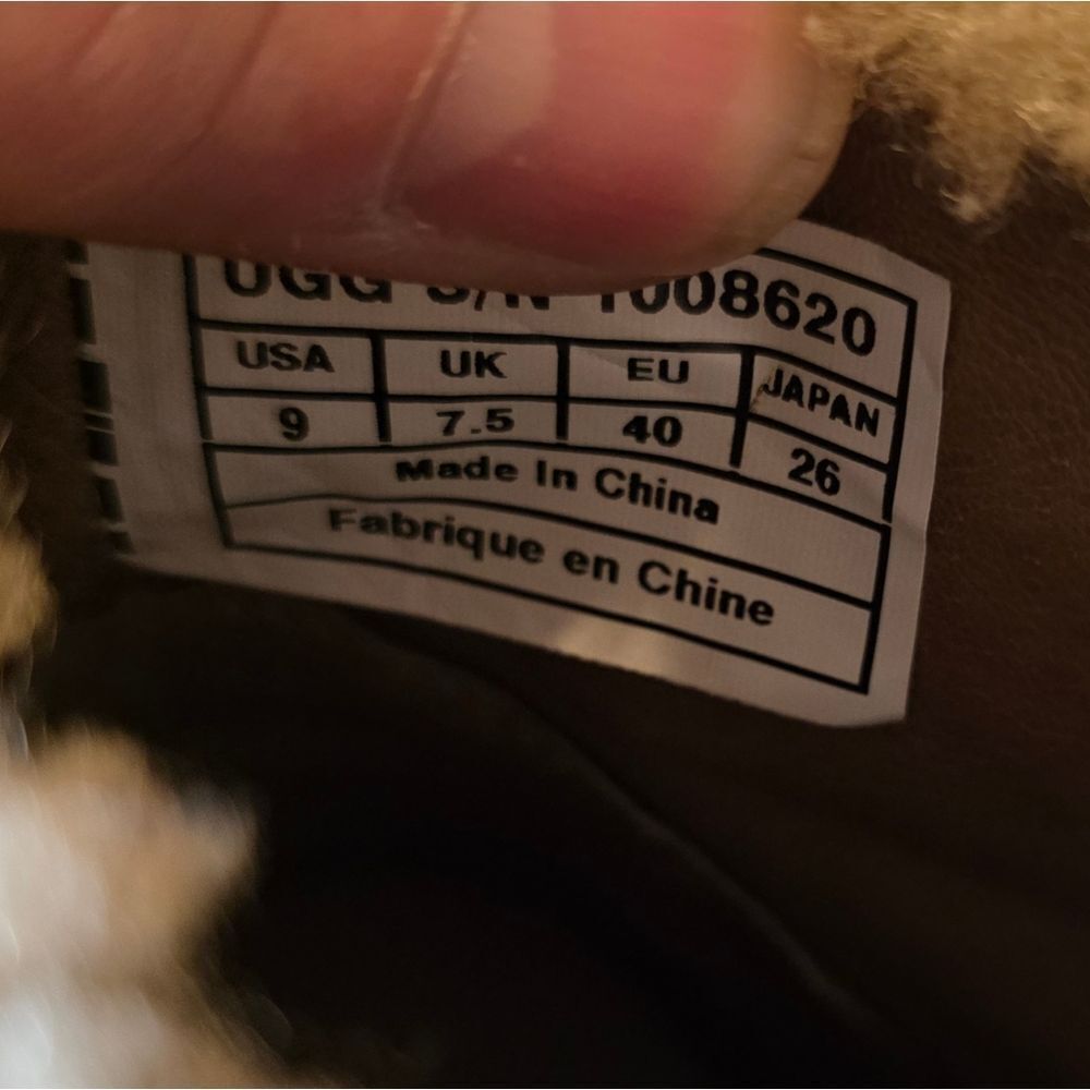 Ugg Womens Size 9 - Picture 9 of 10